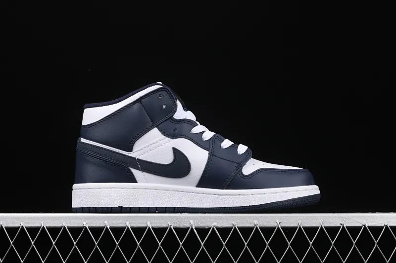 All categories Air Jordan Jordan series basketball shoes Air Jordan 1 Mid Air Jordan 1 Mid AJ1 Joe 1 mid-top series basketball shoes 554725-174